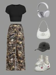 SHEIN EZwear Ensemble t-shirt noir à manches courtes et pantalon imprimé feuilles pour femmes