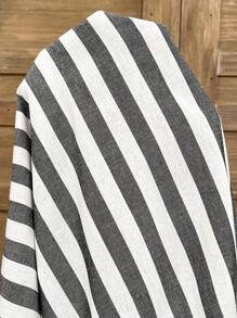 SHEIN LUNE Große Größen Schwarz & Weiß gestreiftes Patchwork Trägerkleid, Boho Oster-Outfit, Frauen Land-Konzert-Outfit, Abschlussfeier-Outfit, Sommer-Outfits für Frauen, Brunch-Outfits für Frauen, Muttertags-Kirchenoutfits für Frauen