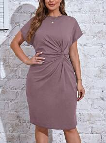 SHEIN Essnce Plus Size Plain Short Sleeve Round Neck Casual Dress, Suitable For Summer