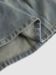 SHEIN MOD 大码低腰 A 字褶皱牛仔裙，女士夏季装、女士复活节装、文艺复兴博览会装、乡村音乐会装、锐舞音乐节装、女士音乐会装、女士节日装、毕业典礼装、女士机场装 - 深色水洗藍 - 查看 4