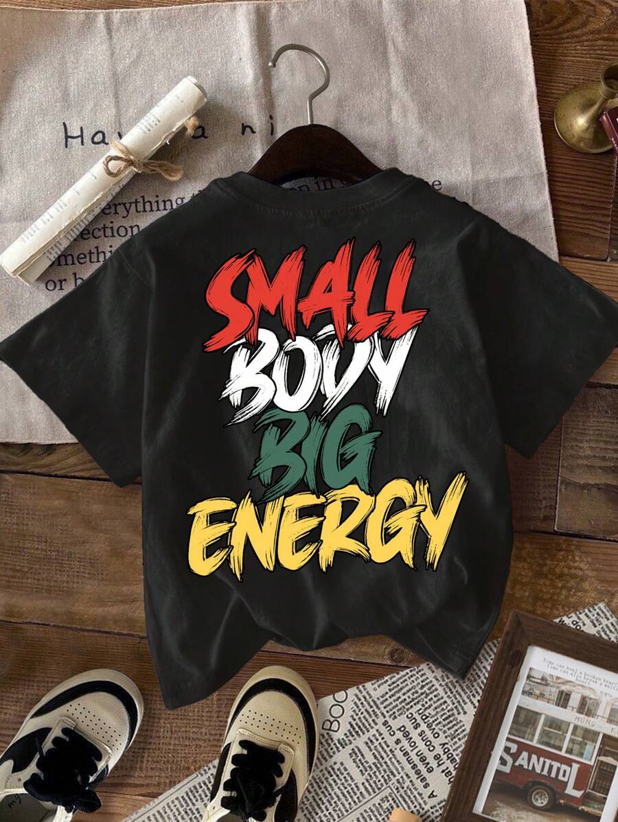 SHEIN Camiseta de manga corta de cuello redondo casual y sencilla para niños pequeños, apropiada para el verano