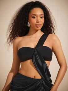 Vixey Satin Contrast Jersey Bandeau Top With Draped Sash, Spring Outfits, Summer Outfits For Women, Summer Tops, Club Outfits For Women