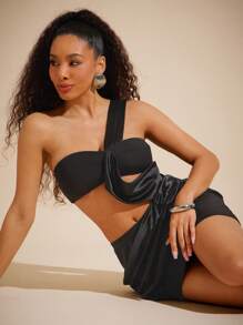 Vixey Satin Contrast Jersey Bandeau Top With Draped Sash, Spring Outfits, Summer Outfits For Women, Summer Tops, Club Outfits For Women