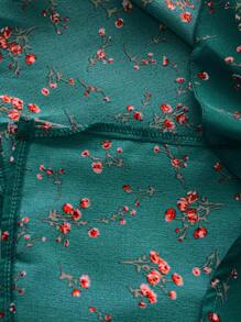 SHEIN LUNE 夏季大码女式随机印花 V 领连衣裙长款女装 - 彩色 - 查看 3