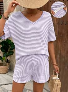 SHEIN Maternity Casual V-Neck Short Sleeve Top With Adjustable Elastic Waist Shorts Loose 2Pcs Outfit Set - Mauve Purple - View 5