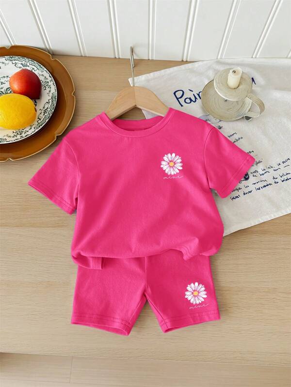 SHEIN Young Girl Casual Minimalist Short Sleeve Shorts 2 Pieces Set, Suitable For Summer