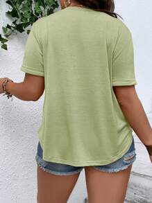 SHEIN Essnce Plus Size Casual & Comfortable T-Shirt, Minimalist Fashion, Suitable For Summer - Green - View 2