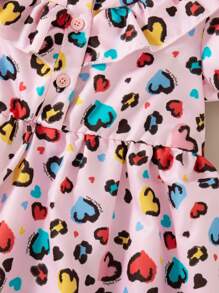 SHEIN Vestido con manga corta abullonada, parches y volantes con estampado de corazones para niña joven - Rosa - Ver 6