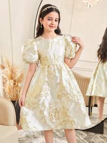 SHEIN Vestido de punto de manga corta con cuello redondo y estampado jacquard para niñas preadolescentes de estilo casual