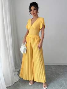 Breezaya 2pcs Set: Sexy V-Neck Ruffle Sleeve Blouse And High Waist Pleated Casual Pants - Yellow - View 5