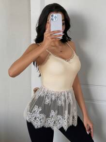 DAZY Áo ba lỗ hở vai tự đệm ren lãng mạn dành cho nữ - Màu be - Xem 6