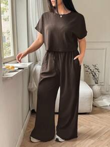 Solflare 大码纯色圆领短袖上衣和长裤休闲度假清凉感两件套，夏季/春季女装，春假