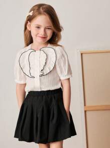 PrepCrw Conjunto de blusa blanca con volantes y falda plisada azul marino estilo escolar de primavera/verano para niñas jóvenes - Blanco y Negro - Ver 1