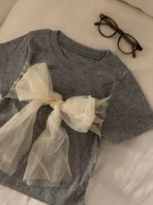 DAZY 女士圆领短袖T恤，网眼蝴蝶结设计，可爱上衣 - 灰色 - 查看 2