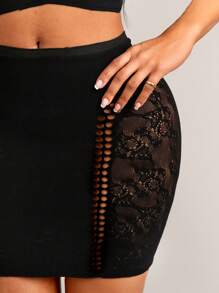 SHEIN SXY 春夏衣服套装度假沙滩优雅休闲音乐节夜店黑色高弹无缝镂空蕾丝短袖圆领短上衣高腰半身裙两件套