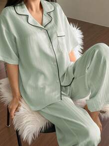 DAZY Minimalist Striped Jacquard Satin Contrast Color Decor Short Sleeve Women Sleepwear Set
