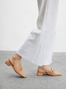 CUCCOO BIZCHIC 女士闪亮杏色漆皮链条后带方头低跟平底鞋，适合通勤、约会、聚会、派对、度假 - 杏色 - 查看 4