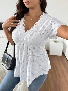 SHEIN Frenchy Plus Size Women Textured V-Neck Lace Splice T-Shirt - White - View 3