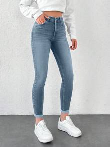 EURMUSE Women's Slim Fit Casual Versatile Denim Jeans With Pockets - Light Wash - View 3