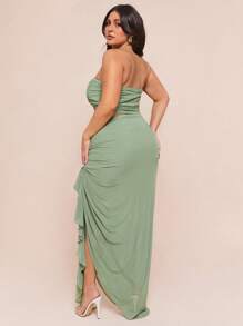 SHEIN BAE New Spring And Summer Plus Size Plus Size Women's Bean Green Gathered Mesh Tube Top, Gathered Slit Mesh Knitted Skirt, Two Pieces Suit, Suit Suitable For Dating, Party, Vacation, Beach, Graduation Season - Green - View 2