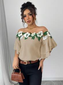 Calvaya Blusa casuale sexy a spalle scoperte con fiore 3D per donne