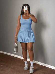 Slaydiva 全新春夏休闲简约基本款U领工装背心配黑标白字百褶裙含短裤和裤裙白色针织面料女式迷你连衣裙-A - 藍色 - 查看 4