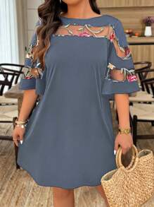 EMERY ROSE Plus Size Asymmetrical Mesh Patchwork Soft Knitted Round Neck Casual Straight A-Line Dress For Vacation, Commute - Multicolor - View 4