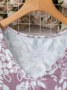 加大花卉印花背心 适合夏季图案 T 恤 女式上衣