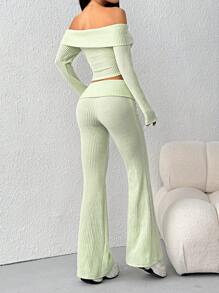 Muchica Women's Solid Color Off-The-Shoulder Cropped Top And Flared Pants 2 Pieces Set - Green - View 2