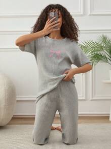 RueChic Women 2 Pcs Contrast Colour Slogan With Bow Pattern Homewear Lounge Set - Light Grey - View 3