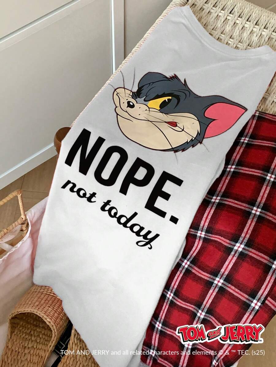 TOM AND JERRY X DAZY Letter Graphic Print Loose Long Sleeve Top And Check Pattern Straight Loose Pajama Pants 2pcs Sleepwear Set - White - View 1