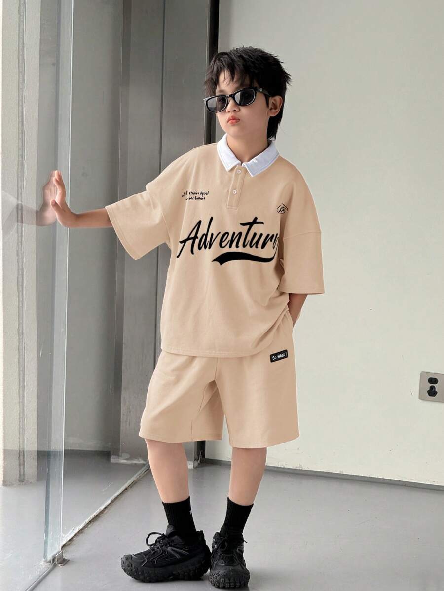 SHEIN Leap Crew 2 件青少年男孩休闲韩版时尚字母印花 Polo 领半拉链短袖上衣和宽松短裤套装，适合上学、海滩、生日、春夏季