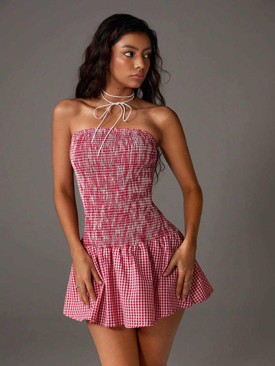 TRNVIE Women's Checkered Strapless Ruffle Dress, Casual & Fashionable For Summer Vacation - Red and White - View 1