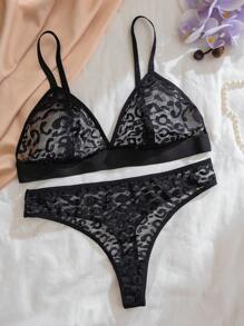 SHEIN Elacene 2件情人节性感透明心形提花无钢圈网眼内衣文胸和内裤套装 - 黑色 - 查看 4