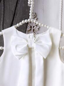 SHEIN Elladie kids Vestido elegante de satén de alta gama con lazo floral 3D y espalda desmontable para niñas pequeñas, vestido de princesa de fiesta de verano - Blanco - Ver 3