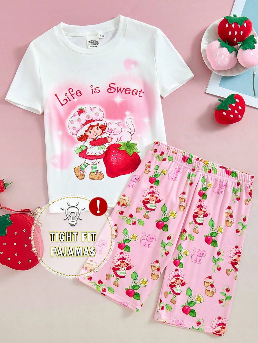 Strawberry Shortcake X SHEIN Tween 女童卡通心形图案白色休闲百搭短袖 T 恤和粉色可爱甜美短裤睡衣套装