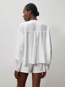 Lumivelle Áo sơ mi dài tay cổ chữ V rộng rãi, đơn giản, có vạt nửa - trắng - Xem 2