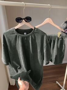 Comfortcana Plus Size 2pcs Set: Black Short Sleeve Round Neck T-Shirt And Shorts,Spring Summer Clothes - Army Green - View 6