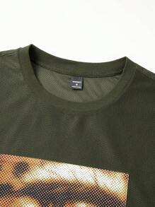 Manfinity EMRG Mesh T-Shirt With Digital Printing, Stylish Pattern Men Graphic Tops Graphic Tee Men - Army Green - View 5