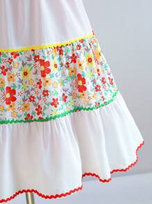 SHEIN 少女色彩鲜艳的花卉图案吊带连衣裙，适合春季 - 白色 - 查看 7