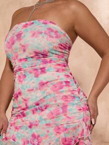 SHEIN BAE Plus Size Women Elegant Floral Ruffle Hem Bandeau Dress/Summer Holiday Vacation Dress/Music Festival/Vacation Outfits Women/Summer/Summer Clothes /Women Summer Clothes