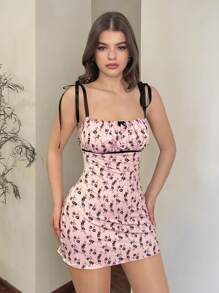 EgrlEra 女士性感束腰粉色碎花吊带背心连衣裙 - 粉色 - 查看 3