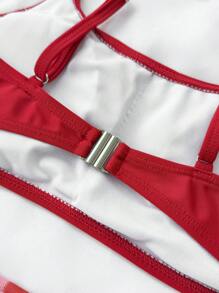 SHEIN Bộ 3 món cho bé gái tuổi teen, gồm áo bikini dệt kim màu trơn và chân váy mini in họa tiết hoa, trang phục đi nghỉ và đi biển - Đỏ - Xem 6