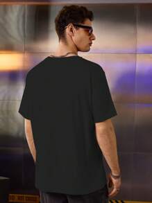 Manfinity Dauomo 男士夏季复古朋克街头风格红唇印花字母图案 T 恤，摇滚音乐图案休闲短袖 T 恤 - 黑色 - 查看 2