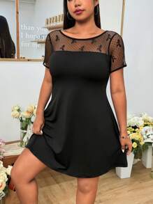 SHEIN EZwear Plus Size Black Casual Dress With Semi-Sheer Bow-Dot Mesh Short Sleeves And Round Neckline - Black - View 3