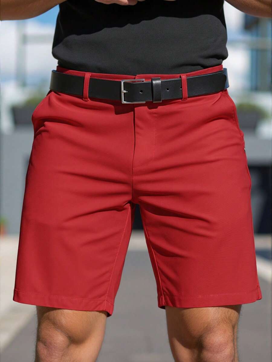 Manfinity Mode Men's Solid Color Simple Slim Fit Stylish Casual Shorts - Red - View 1