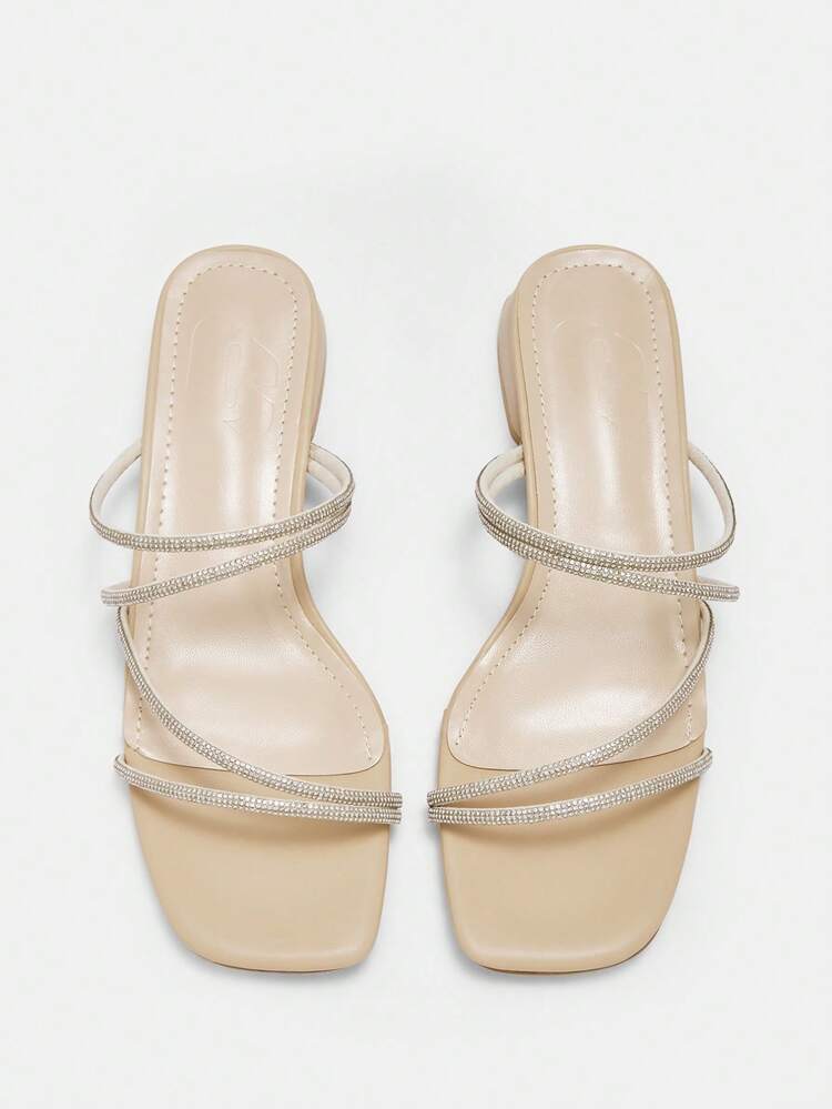 CUCCOO CURVES New Arrival Elegant Wide Fit Crystal Embellished Sandals