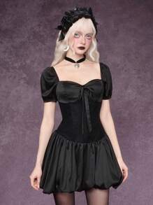 ROMWE Goth Vestido mini con volantes, lazo y estilo gótico para mujer, ropa de verano - Negro - Ver 6