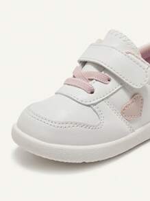 Cozy Pixies 1 Pair Girls Heart Pattern Flat Casual Sneakers, Cute & Comfortable For Daily Workout, All Season - Pink - View 4