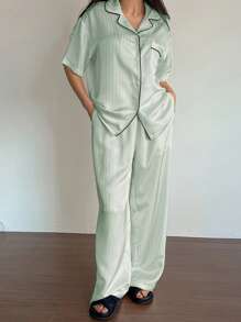DAZY Minimalist Striped Jacquard Satin Contrast Color Decor Short Sleeve Women Sleepwear Set